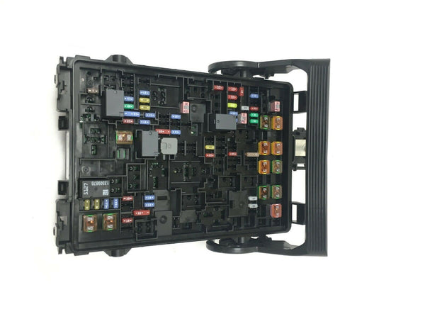 GM Fuse Box Relay Junction Block New OEM 84114437
